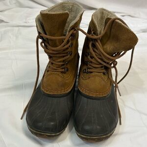 Sorel Winter Fancy Lace II Women’s 8.5 Boots Mid-calf Cold Weather Oiled Suede